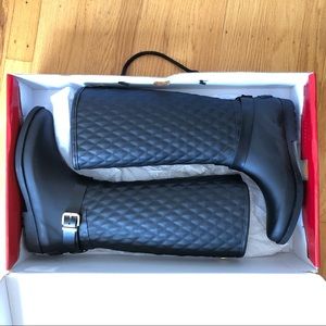 NEW Guess rain boots